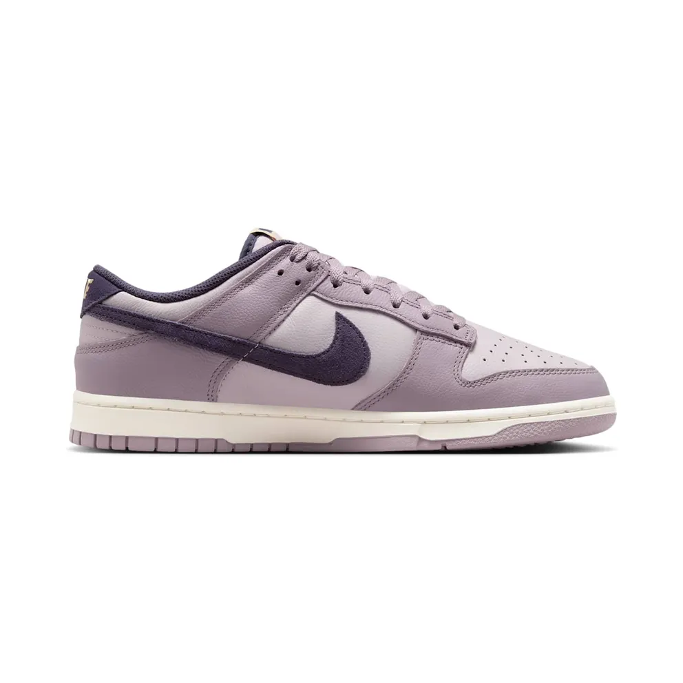 Nike Dunk Low SE “Light Violet Ore” (HQ3642-202)