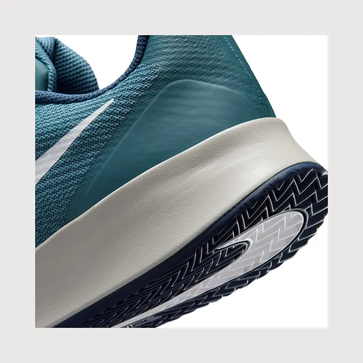 nikecourt HQ5292-002
