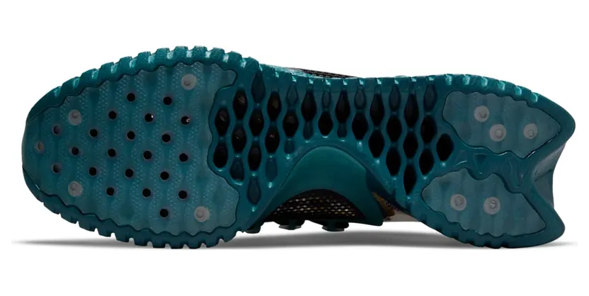nike-ispa DM2832-001