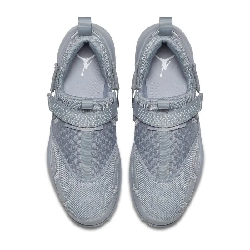 Jordan Trunner LX Wolf Grey Wolf Grey/Wolf Grey-White (897992-003)