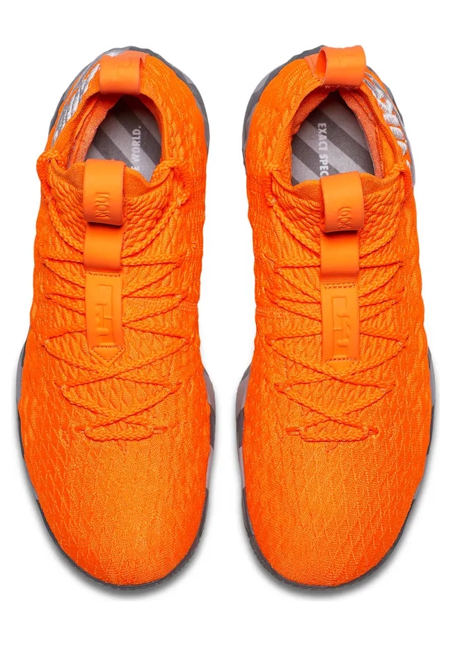 nike-lebron-15 AR5125-800