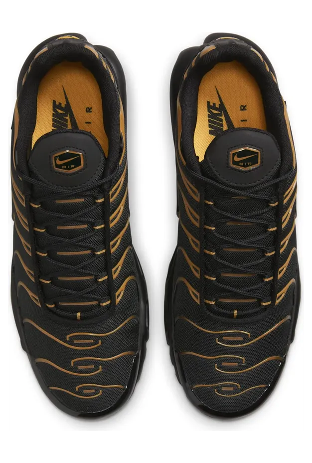 nike-air-max DO6700-001