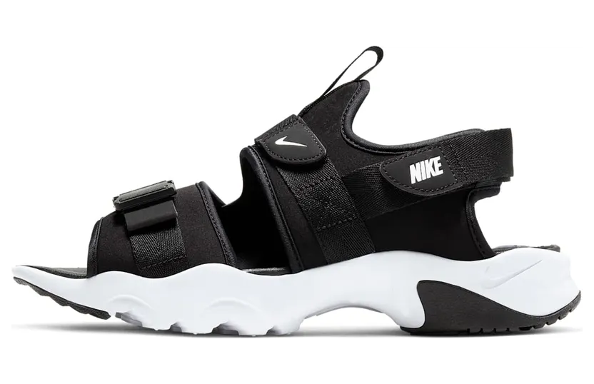 nike-canyon CW9704-002
