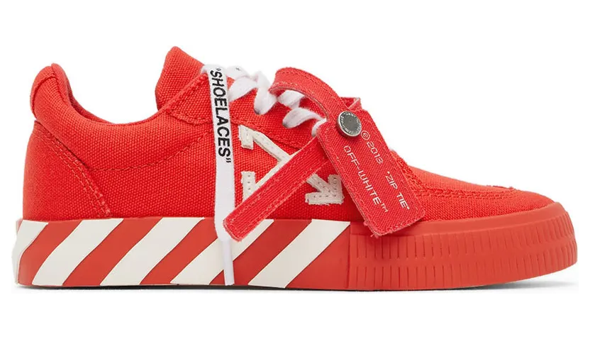 Off-White Kids Red & White Vulcanized Sneakers (OBIA003S22FAB0012501)