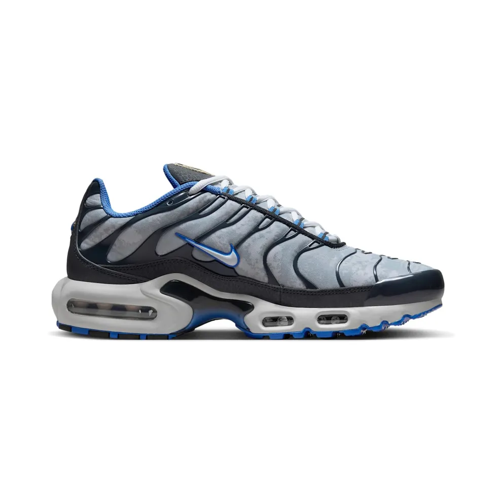 Nike Air Max Plus SE “Social F.C.” (DQ3981-001)