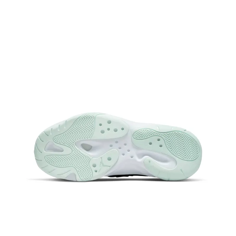 Air Jordan 11 CMFT Low Older Kids’ White (DV3477-101)