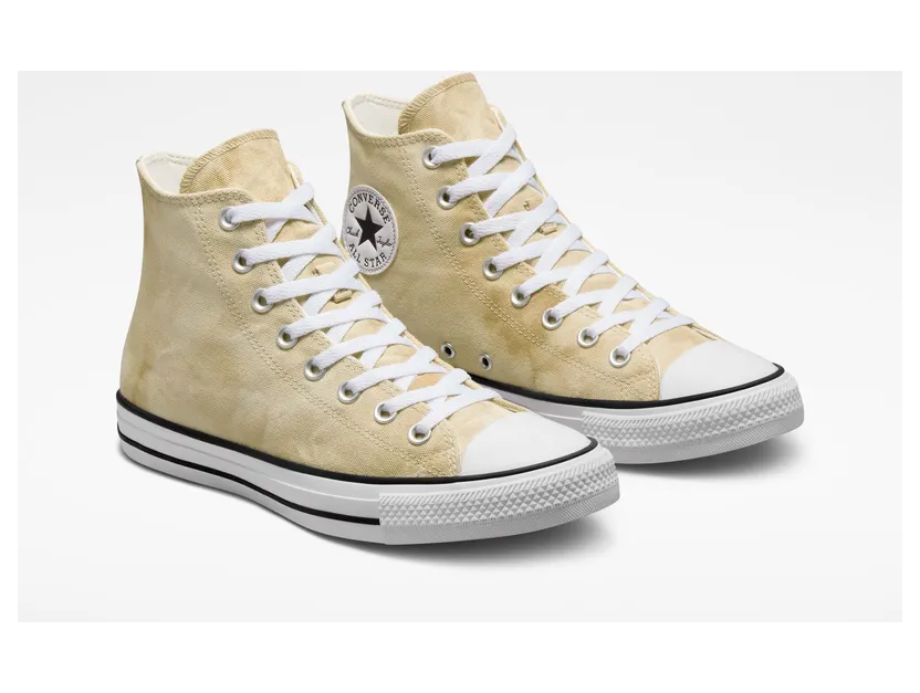 converse-chuck-taylor-all-star A04960C