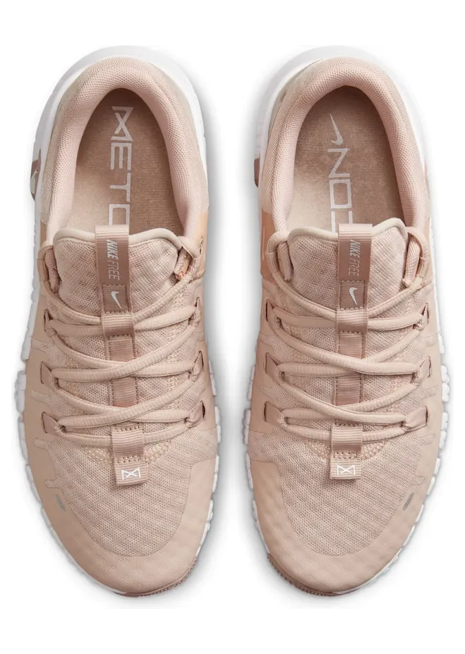 nike-free DV3950-600
