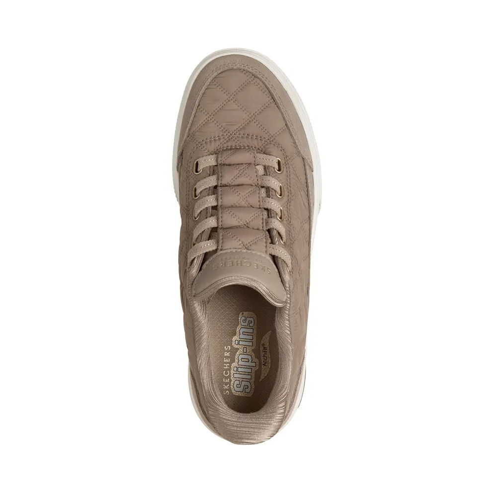 Skechers Slip-ins: Arch Fit Arcade – Cozy Fit Cuddle Steps Sneaker Taupe