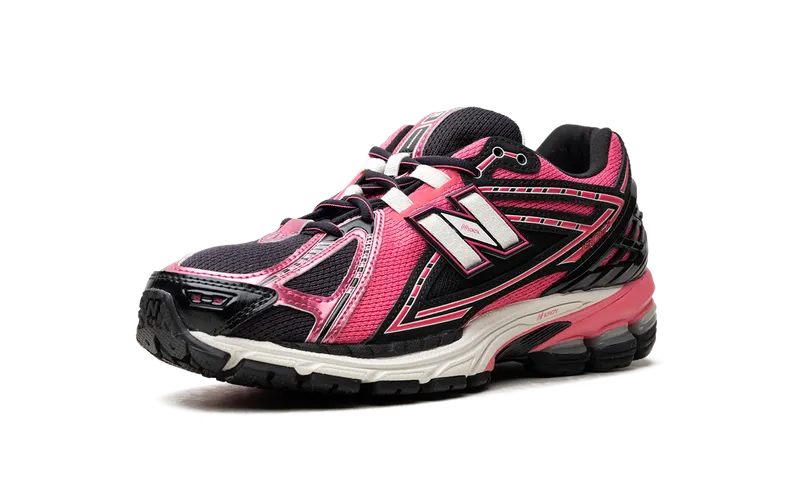 New Balance 1906R “Desert Heat Black Pink” (U1906RMD)