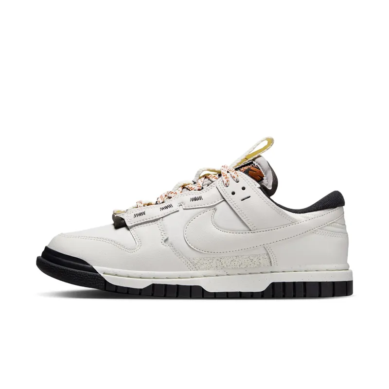 Nike Dunk Low Remastered “Sail / Black” (FB8894-002)