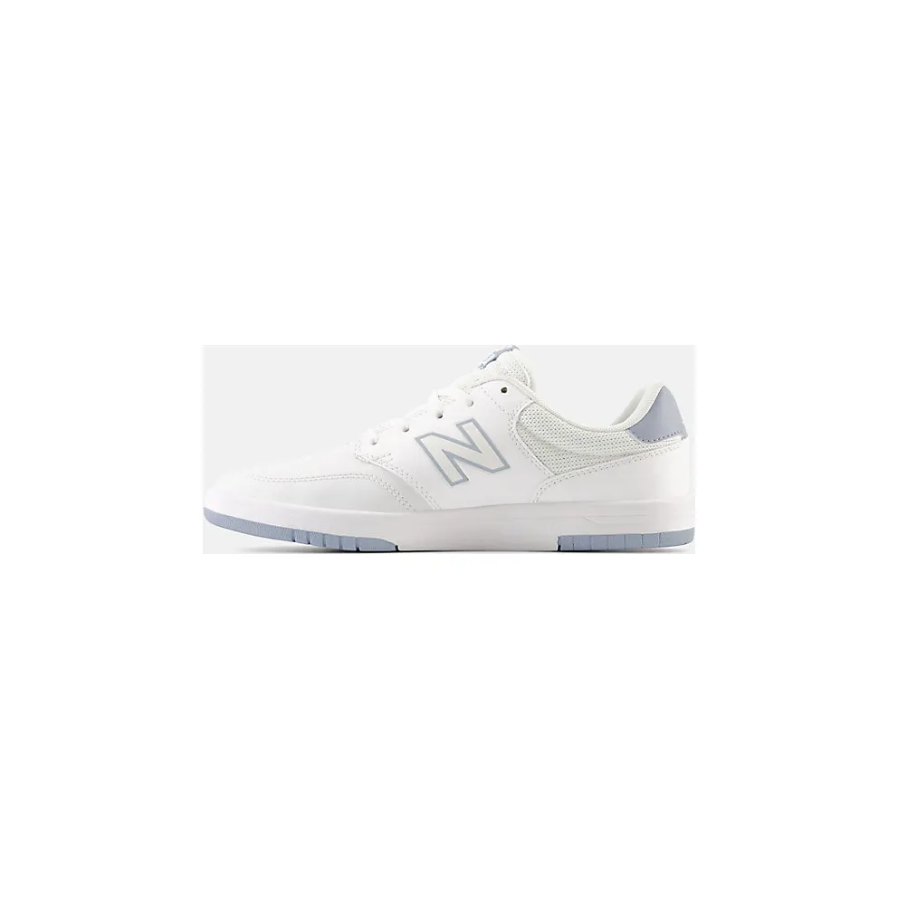 New Balance Numeric 425 “White / Platinum” (NM425NAS)
