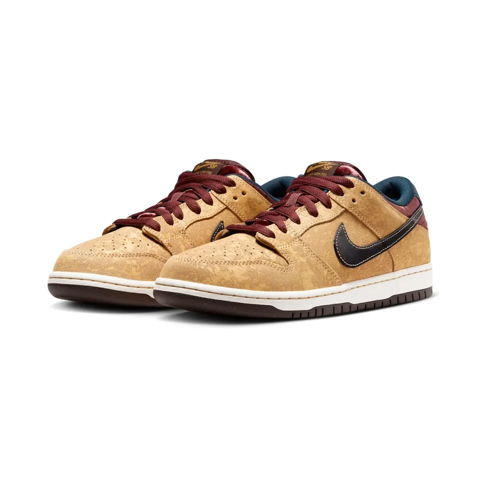 Nike SB Dunk “City Of Cinema” (FZ1278-200)