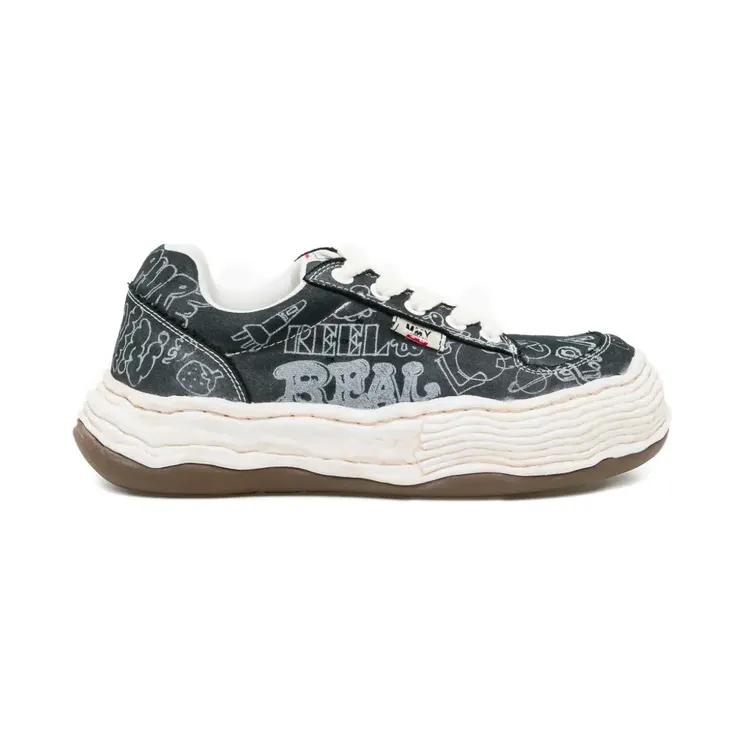 Maison Mihara Yasuhiro Oliver “Black” (MHRSNW705BLXQBKX390)