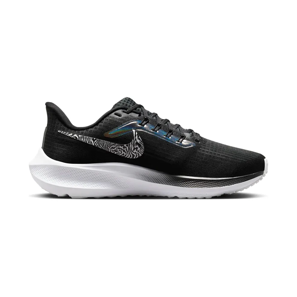 Nike Air Zoom Pegasus 39 PRM “Black / White” (DR9619-001)