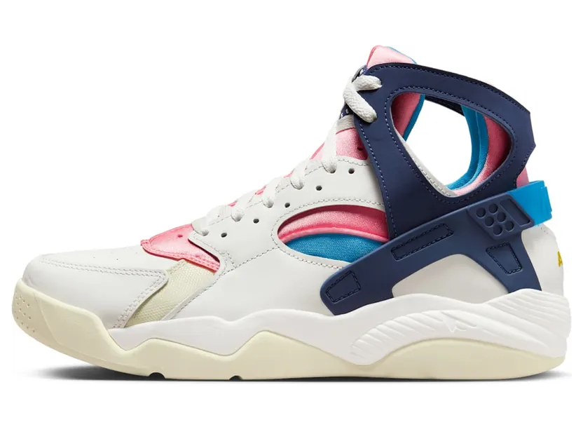 Air Flight Huarache “Nike Gear” (FD0183-102)