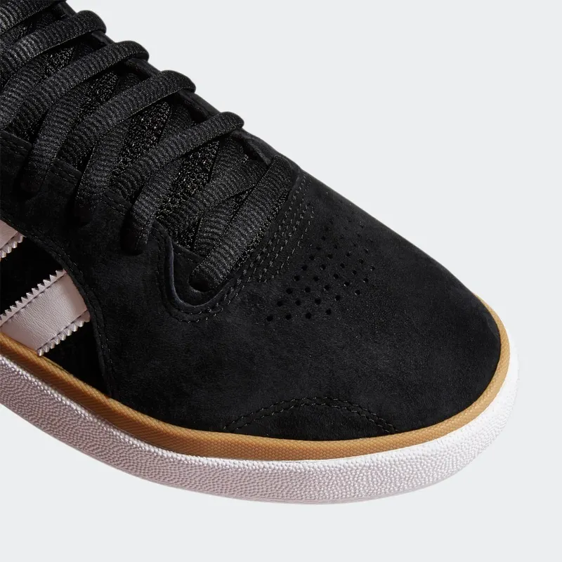adidas Tyshawn Core Black / Cloud White / Gum (FY0441)