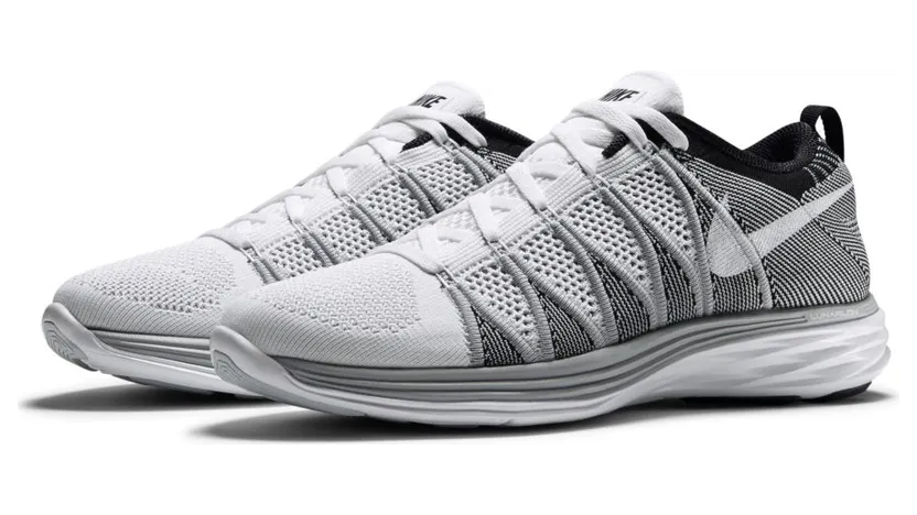 Nike Flyknit 620465-100