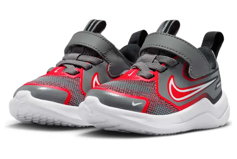 nike-cosmic-runner HM4401-012