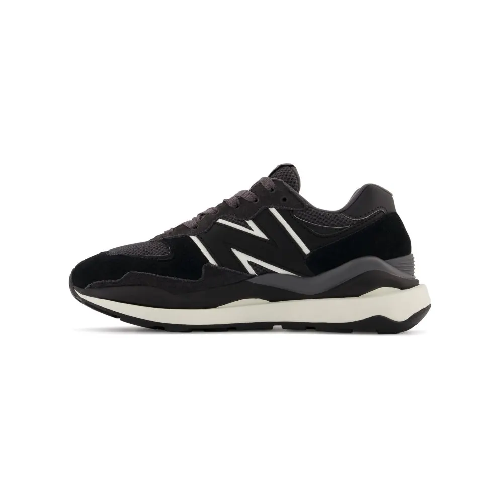 New Balance New Balance Black/White (W5740CHB)
