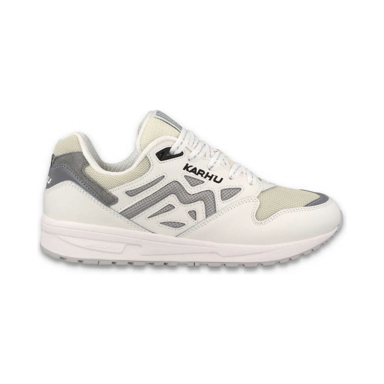 Karhu Legacy 96 “Cloud Dancer / Limestone” (F806083)