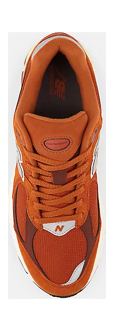 new-balance-2002r M2002RCB