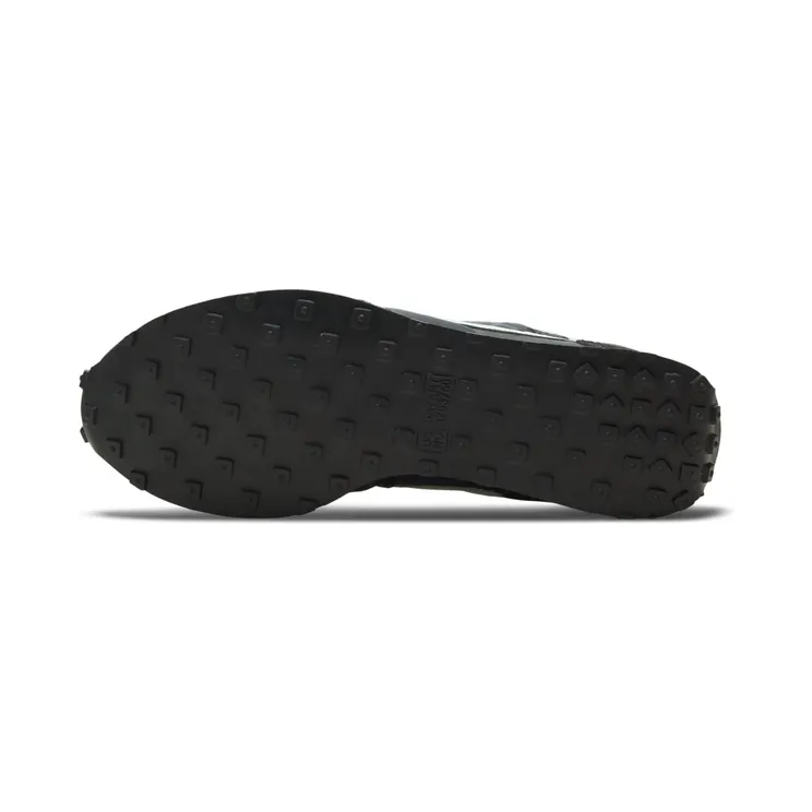 nike-challenger CW7645-007