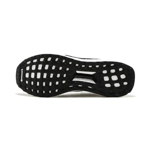adidas-ultraboost CM7882
