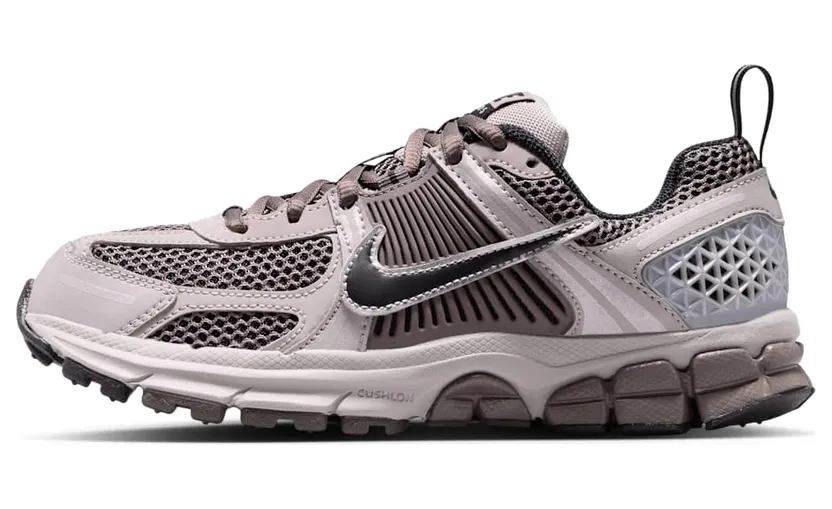 Nike Air Zoom Vomero HF6998-010