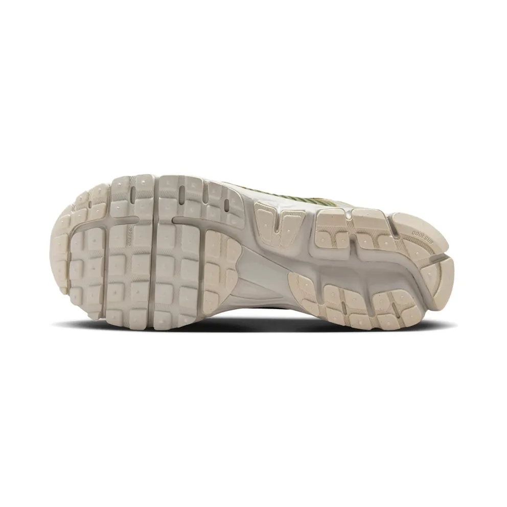 Nike Zoom Vomero 5 (neutral olive / black / medium olive) – FJ1915-200
