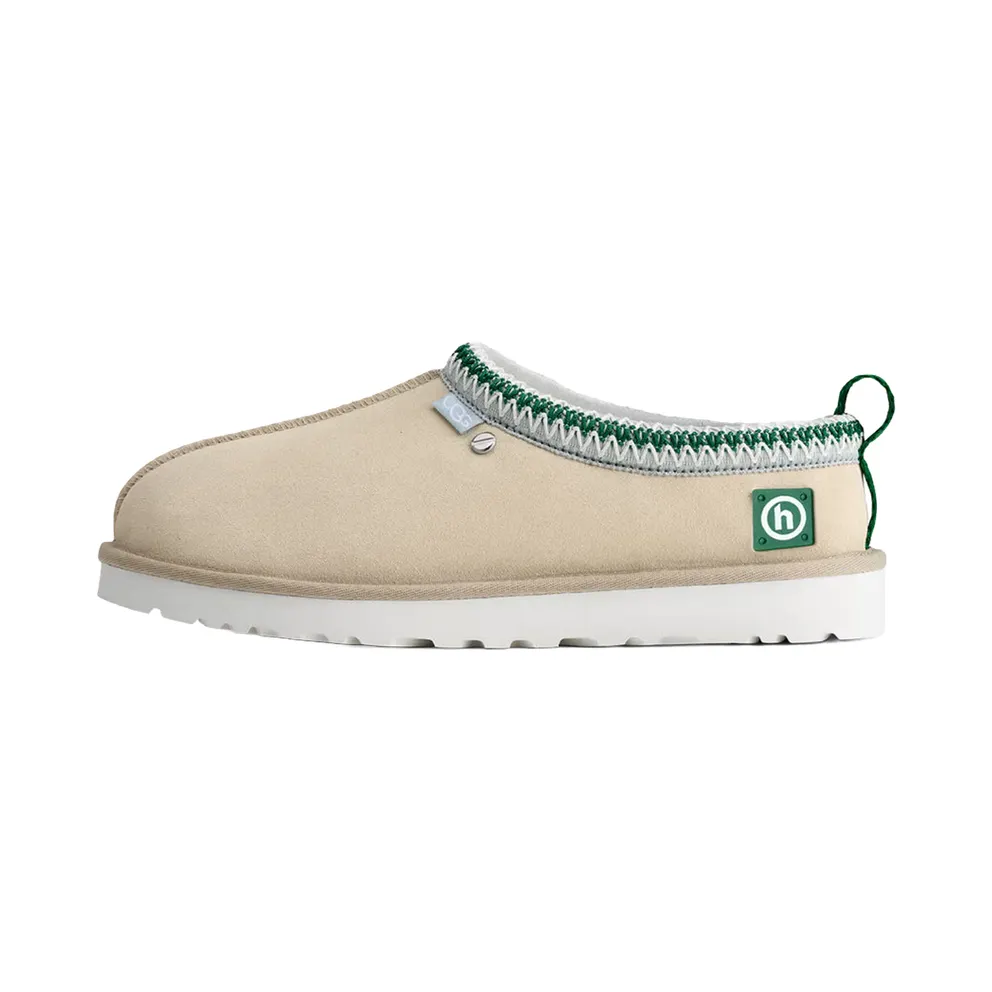 Ugg Tasman Hardware Slide “Hidden NY PFF” (1183991-TAN)