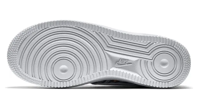 nike-air-force AO3977-001