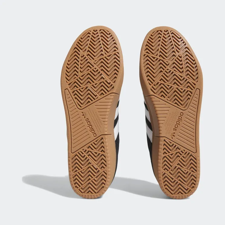 adidas-tyshawn IG5280