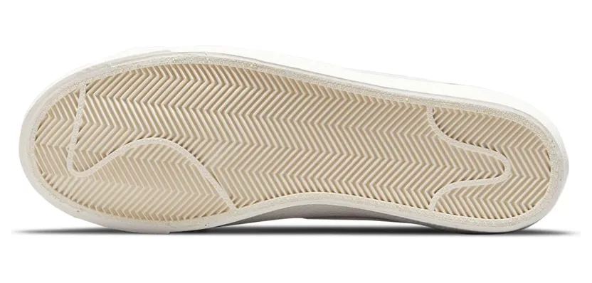 nike-blazer DA6364-102