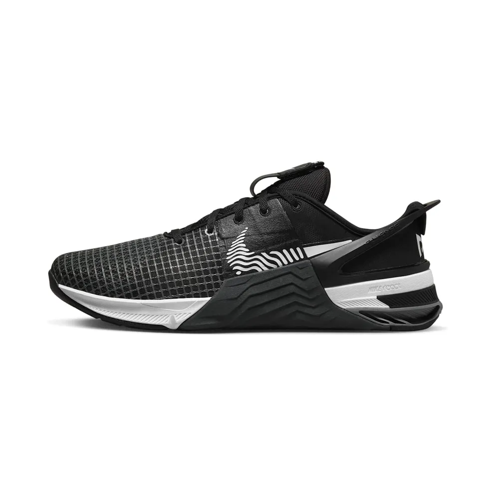 Nike Metcon 8 FlyEase Schwarz (DO9388-001)