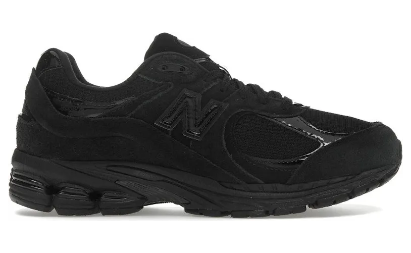 new-balance-2002r M2002RZB