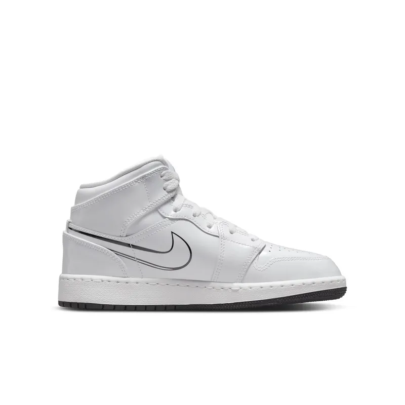 Air Jordan 1 Mid Older Kids’ White (DQ1864-100)
