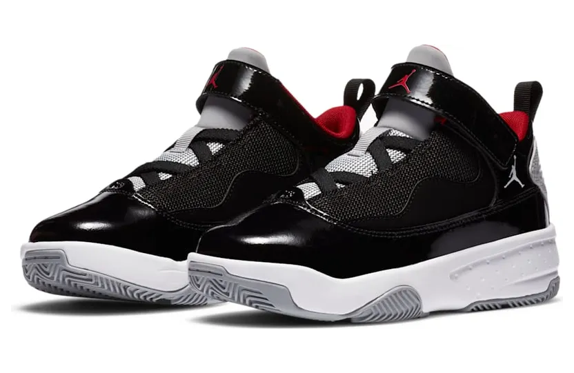 air-jordan-max-aura CN8095-006