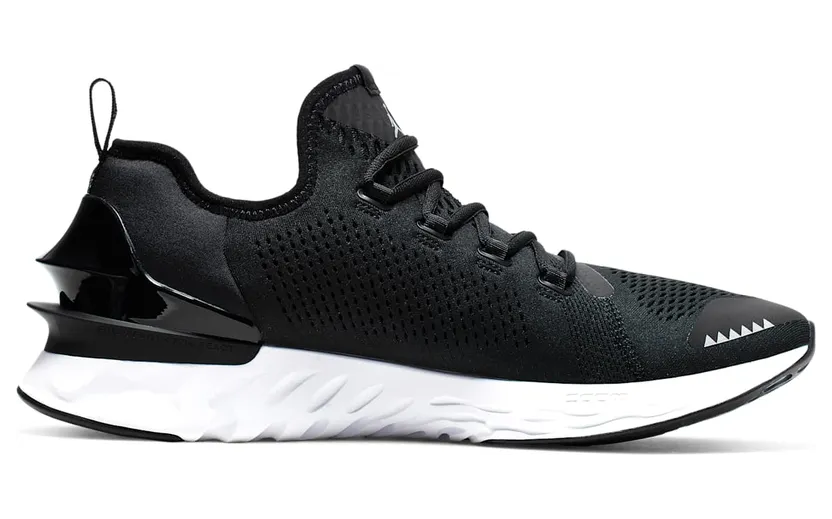 jordan-react-havoc AR8815-001