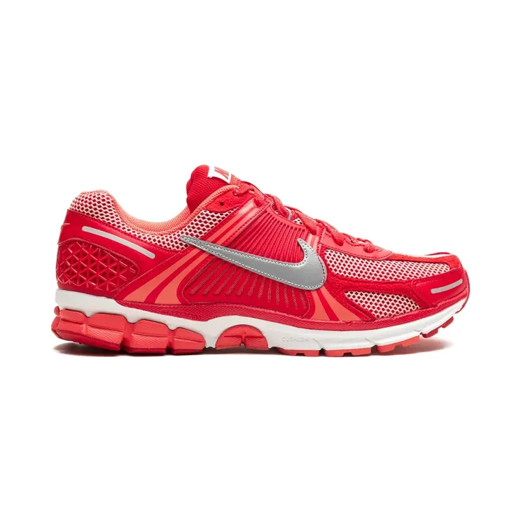 Nike Zoom Vomero 5 Prm University Red/Metallic Silver “Red” (FN6833)