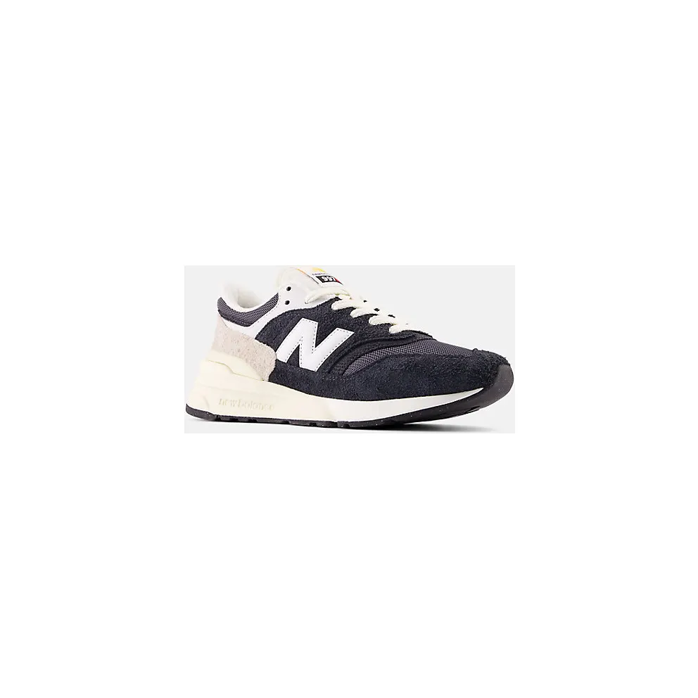 New Balance 997R “Phantom Magnet” (U997RMC)