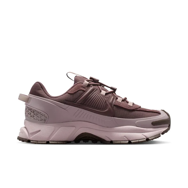 Nike Zoom Vomero 5 Roam “Particle Rose” (HQ2181-501)