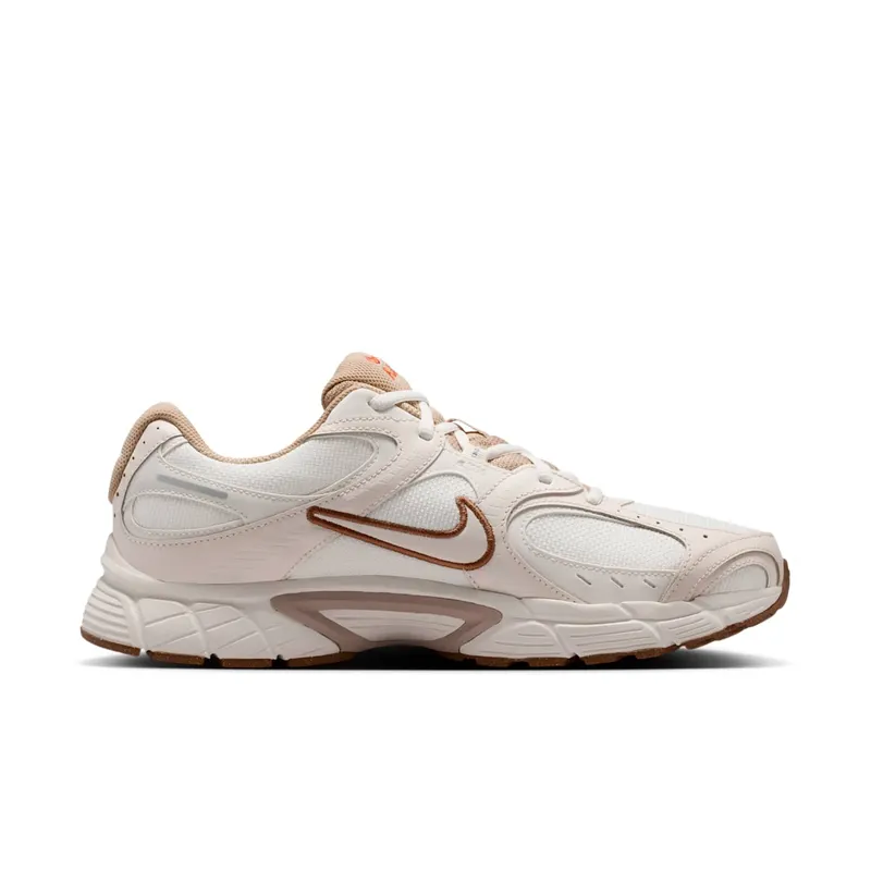 Nike V5 RNR “Sail/Pale Ivory/Aluminum/Light British Tan” (IR7541-121)
