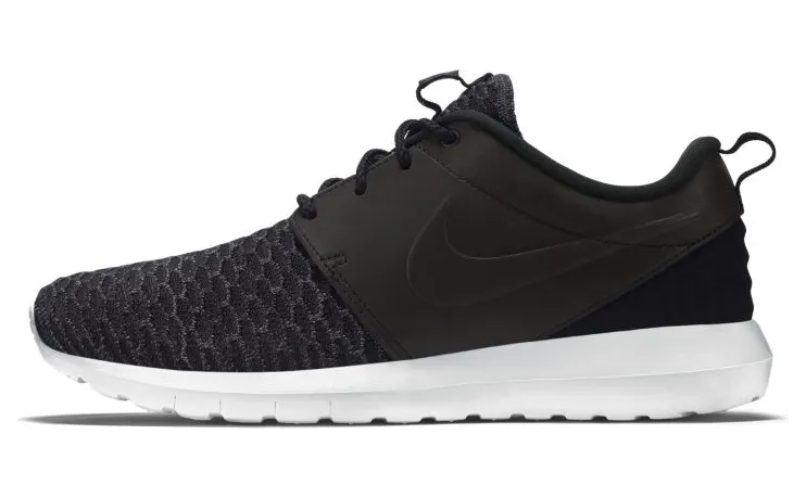 Nike Roshe Run Flyknit PRM Black White