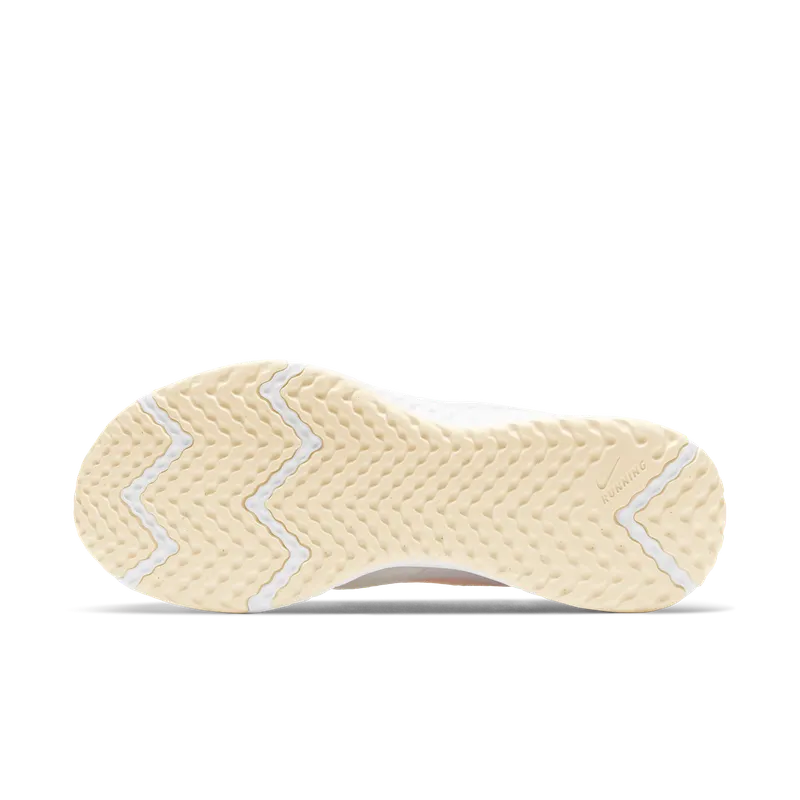 Nike Revolution 5 “Summit White / Guava Ice / Barely Volt” (BQ3207-105)