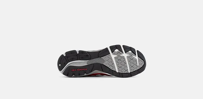 New Balance New Balance Red/Grey (M990TF3)
