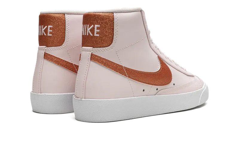 Nike BLAZER MID ’77 ESSENTIAL “LIGHT SOFT PINK” (DQ7574-600)