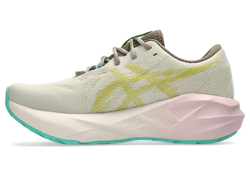 ASICS NOVABLAST 5 TR “Light Dust / Cacti” (1012B983-020)
