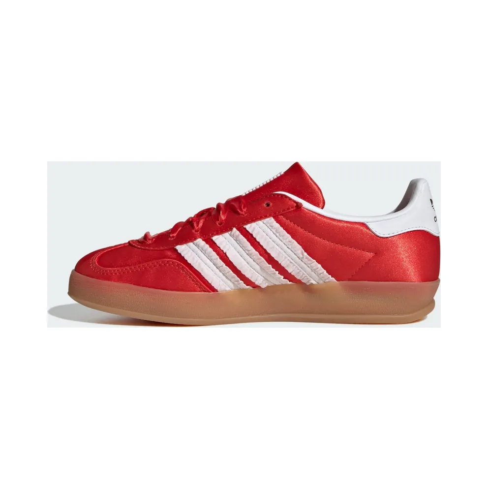 Adidas adidas Disney Gazelle Indoor Shoes Red / Cloud White / Gum (IH1761)