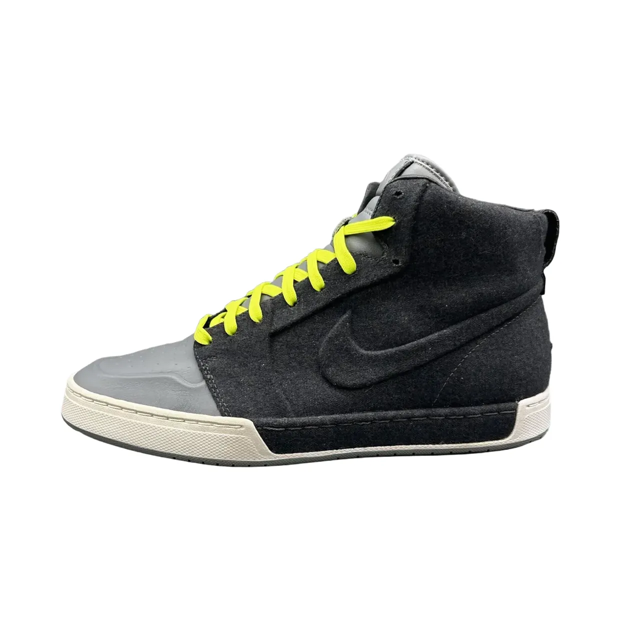 nike-air 395757-002